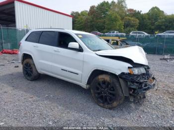  Salvage Jeep Grand Cherokee