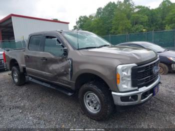  Salvage Ford F-350