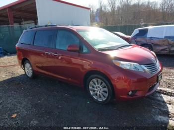  Salvage Toyota Sienna