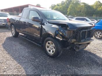  Salvage Nissan Titan