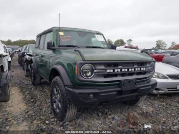  Salvage Ford Bronco