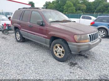  Salvage Jeep Grand Cherokee