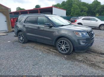  Salvage Ford Explorer