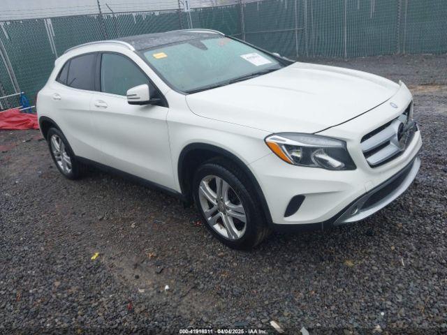  Salvage Mercedes-Benz GLA