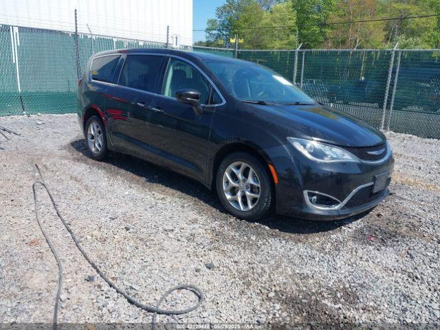  Salvage Chrysler Pacifica