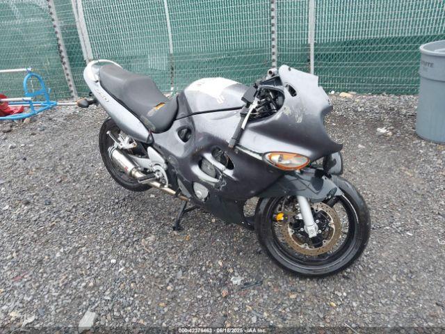  Salvage Suzuki Gsx750