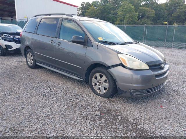 Salvage Toyota Sienna