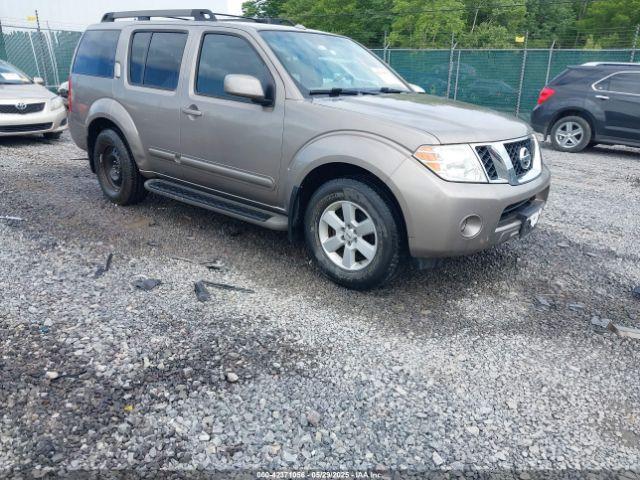  Salvage Nissan Pathfinder