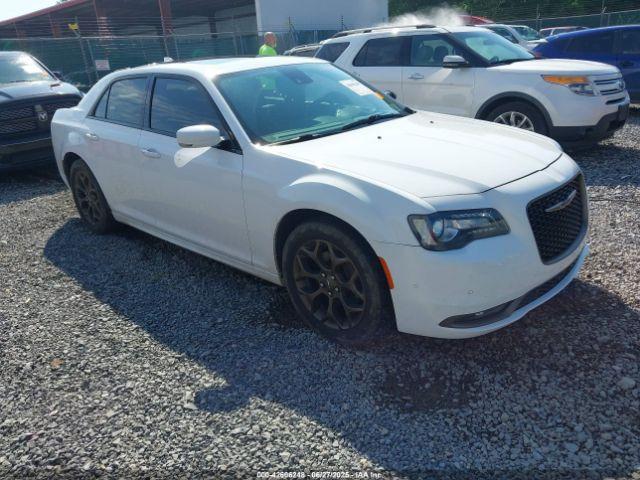  Salvage Chrysler 300