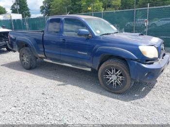  Salvage Toyota Tacoma