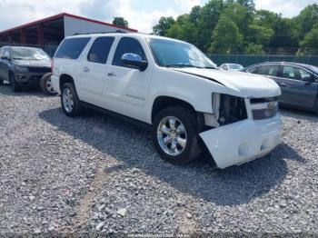  Salvage Chevrolet Suburban 1500