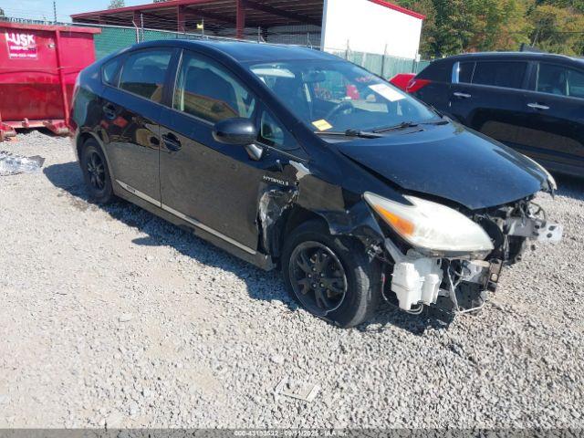  Salvage Toyota Prius