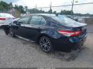 Toyota Camry Se Image 13
