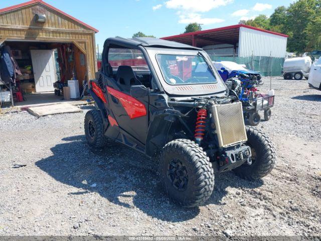  Salvage Can-Am Maverick Trail