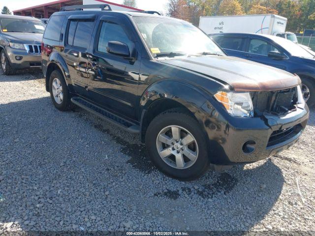  Salvage Nissan Pathfinder