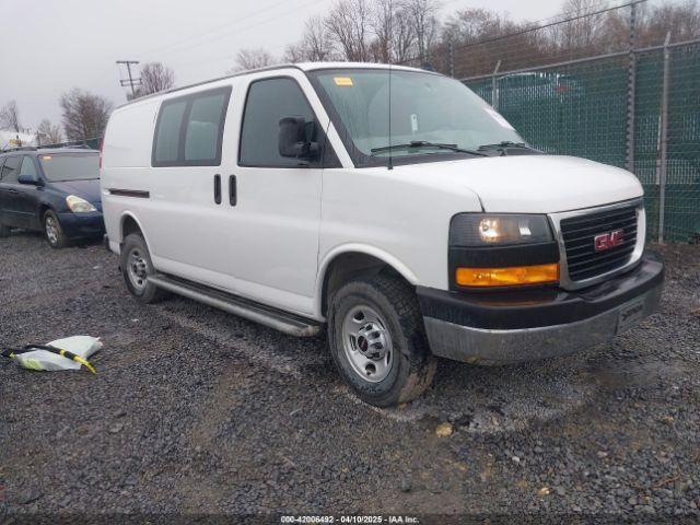  Salvage GMC Savana