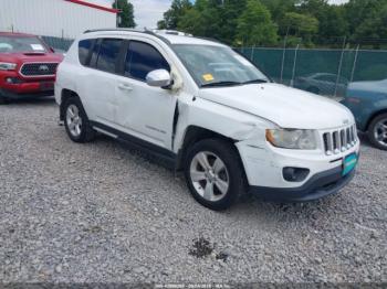  Salvage Jeep Compass
