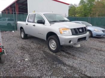  Salvage Nissan Titan