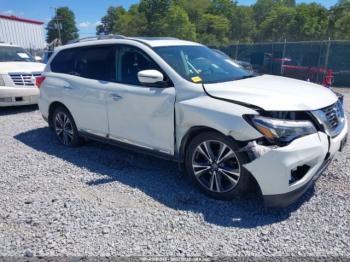  Salvage Nissan Pathfinder