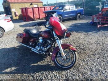  Salvage Harley-Davidson Flhx