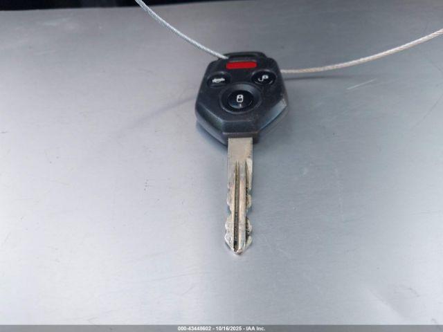 Subaru Legacy 2.5i Image 6