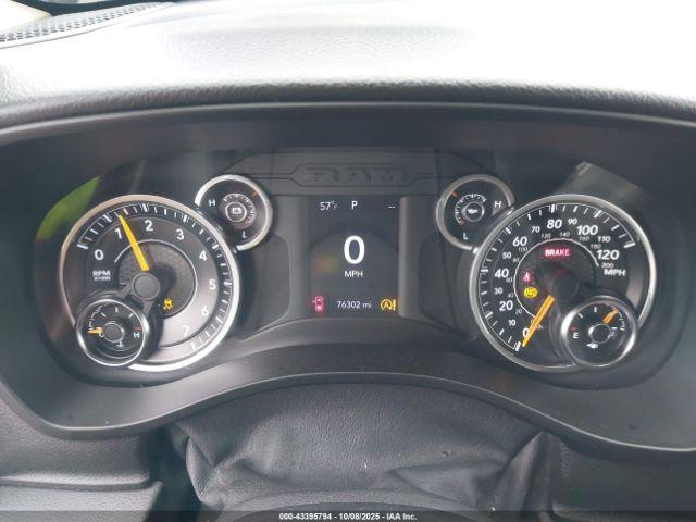 Ram 1500 Big Horn  4x4 5'7 Box Image 19