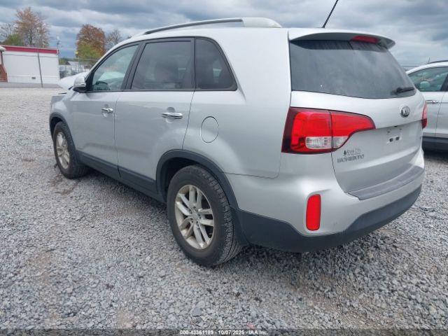 Kia Sorento Lx Image 15