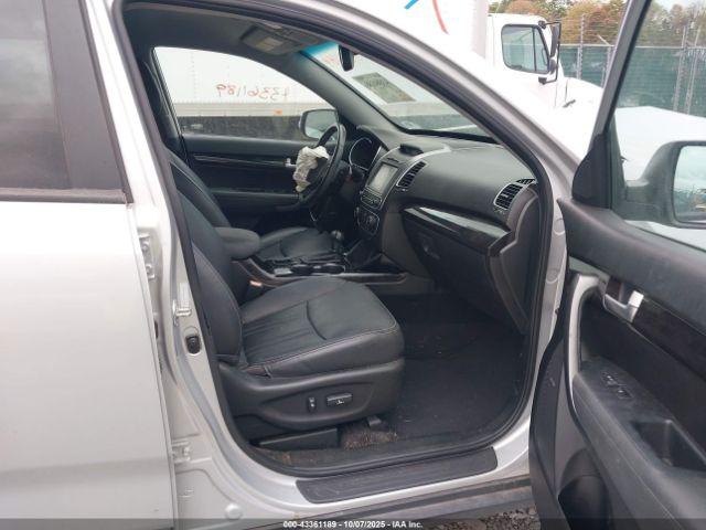 Kia Sorento Lx Image 2