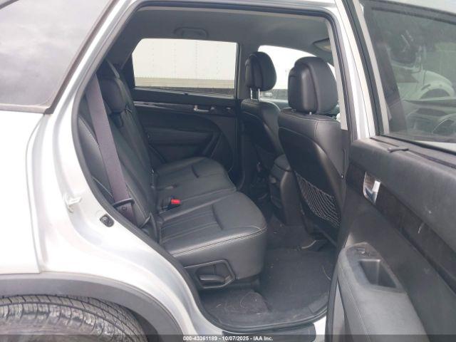 Kia Sorento Lx Image 5