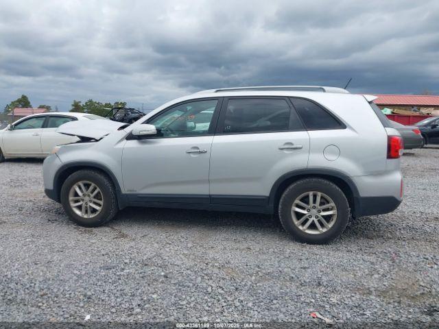 Kia Sorento Lx Image 14