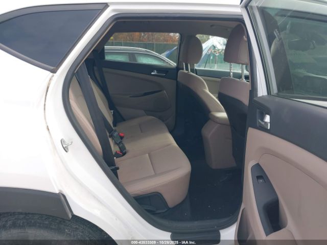 Hyundai TUCSON Value Image 16