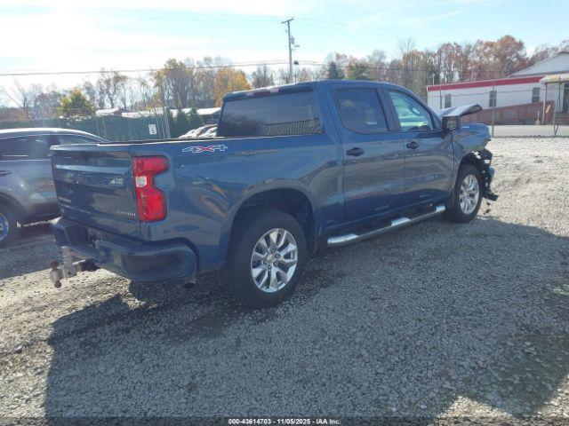 Chevrolet Silverado 1500 4wd  Short Bed Custom Image 9