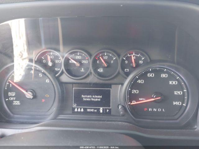 Chevrolet Silverado 1500 4wd  Short Bed Custom Image 5