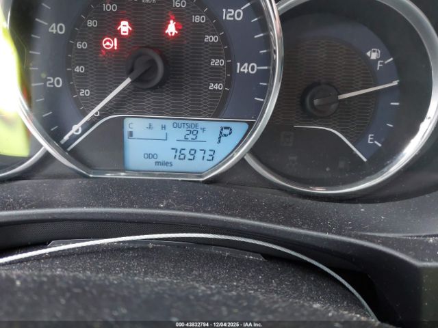 Toyota Corolla Le Image 14