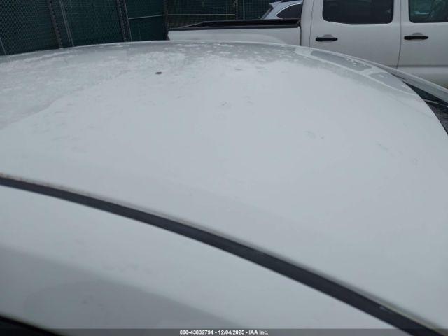 Toyota Corolla Le Image 19