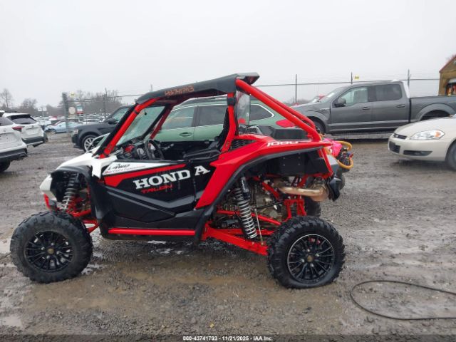 Honda Sxs1000 S2r Image 13