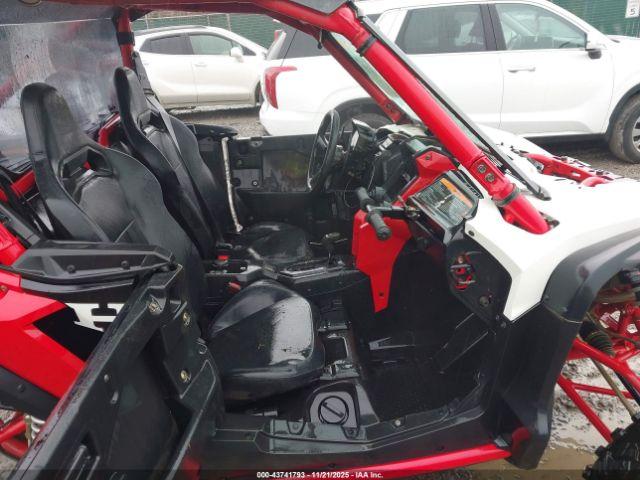 Honda Sxs1000 S2r Image 10