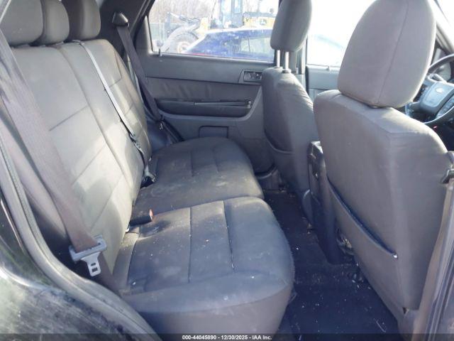 Ford Escape Xlt Image 8