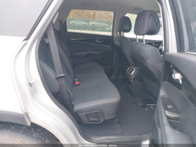 Kia Sorento 2.4l Lx Image 7