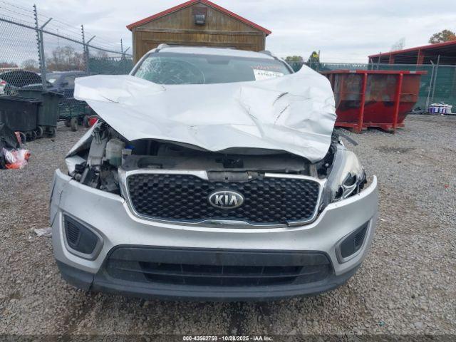 Kia Sorento 2.4l Lx Image 18