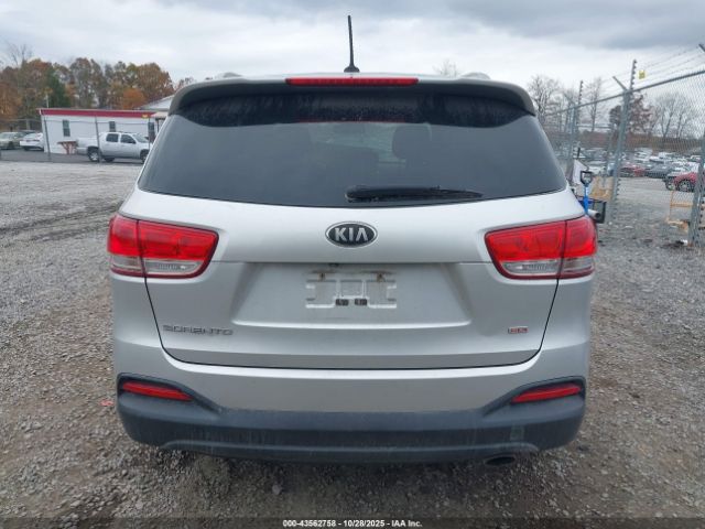 Kia Sorento 2.4l Lx Image 16