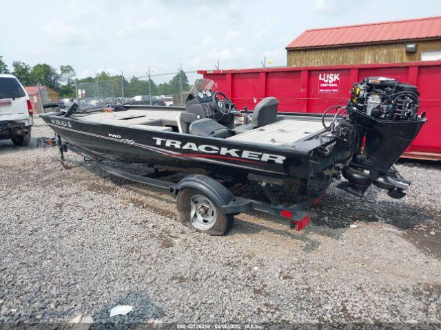 Tracker Marine Pro 170 Image 5