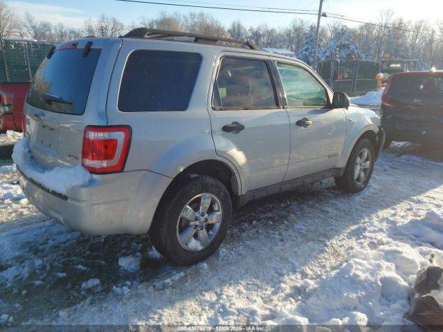 Ford Escape Xlt Image 8