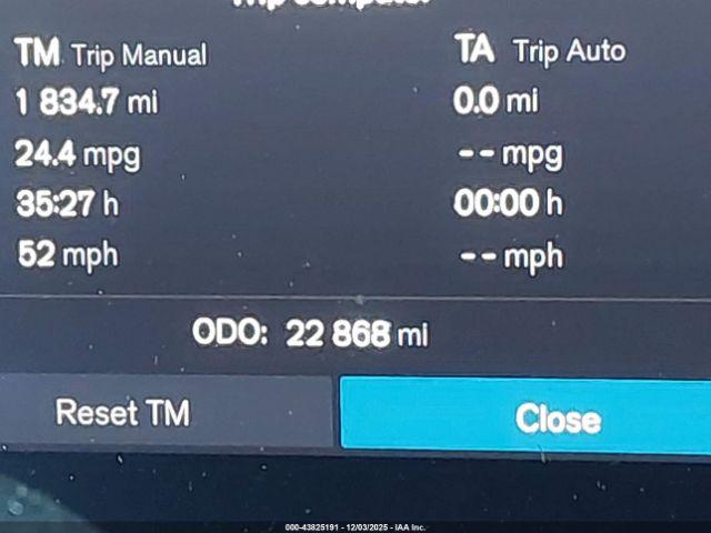 Volvo S60 B5 Plus Dark Theme Image 11