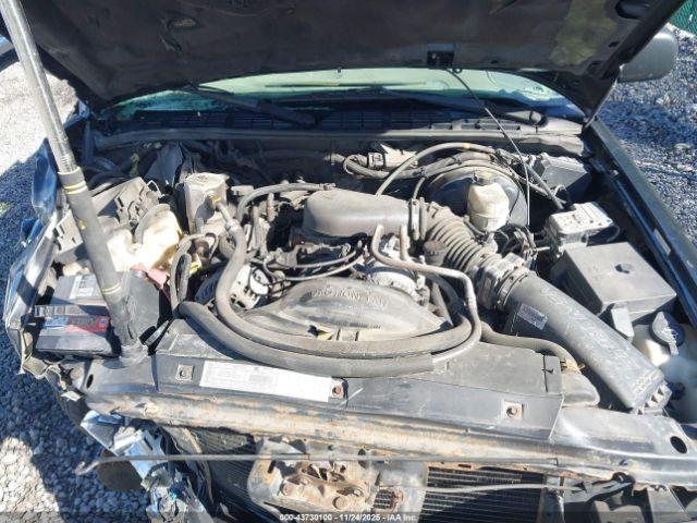 Chevrolet S-10 Ls Image 8