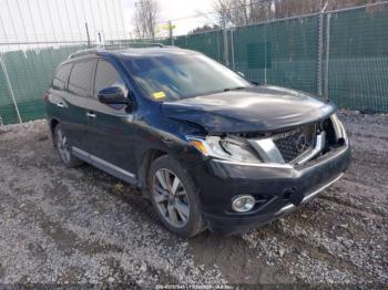  Salvage Nissan Pathfinder