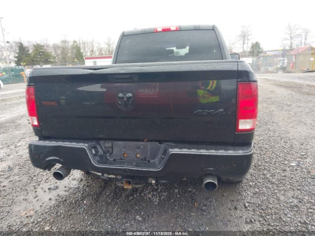 Ram 1500 Express  4x4 5'7 Box Image 16