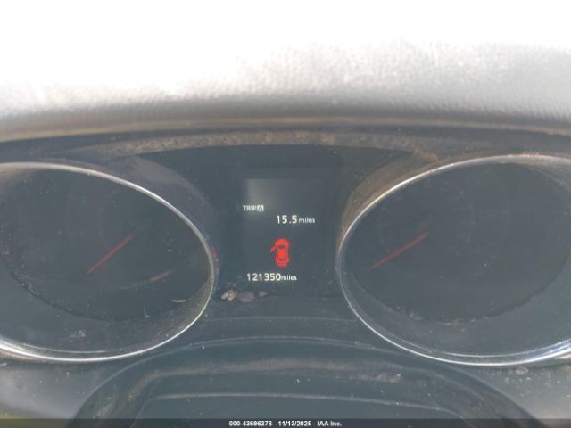 Mitsubishi Outlander 2.0 Es Awc Image 14