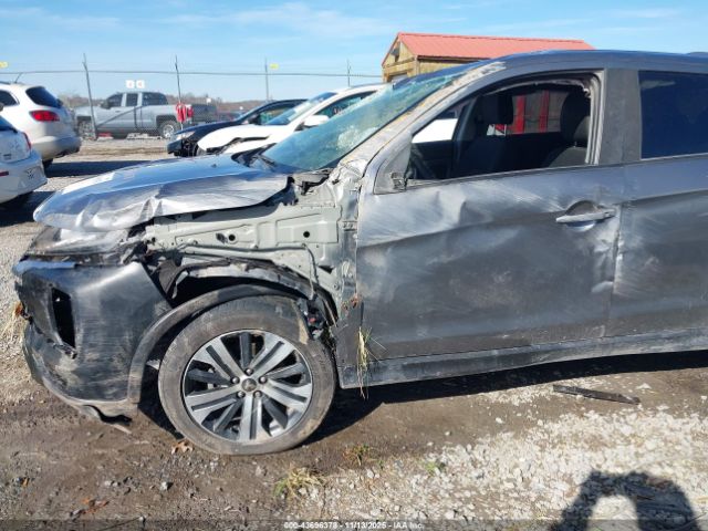 Mitsubishi Outlander 2.0 Es Awc Image 2