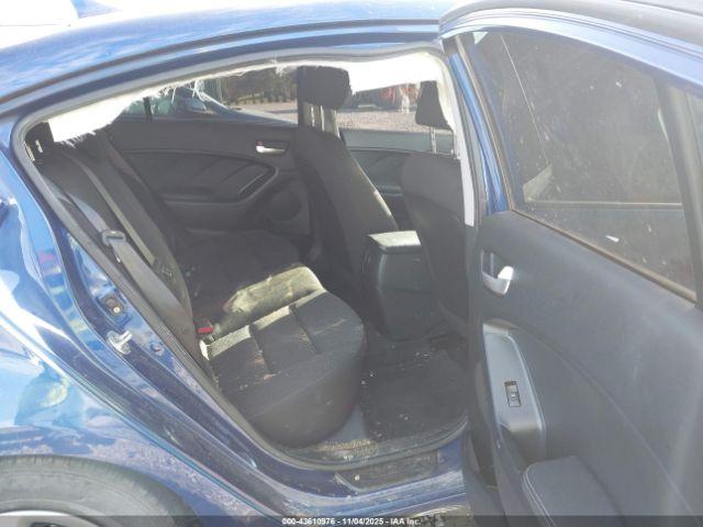 Kia Forte Lx Image 9